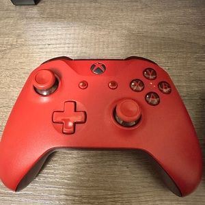 Xbox one controller compatible with any Xbox great condition